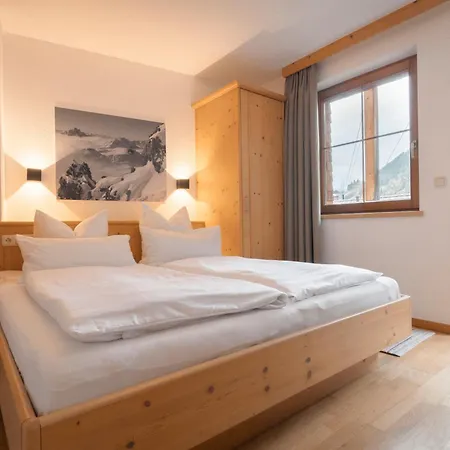 Apartments Sarlo Sankt Anton am Arlberg Exterior photo