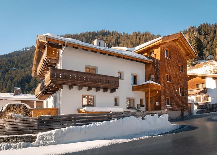 Apartments Sarlo