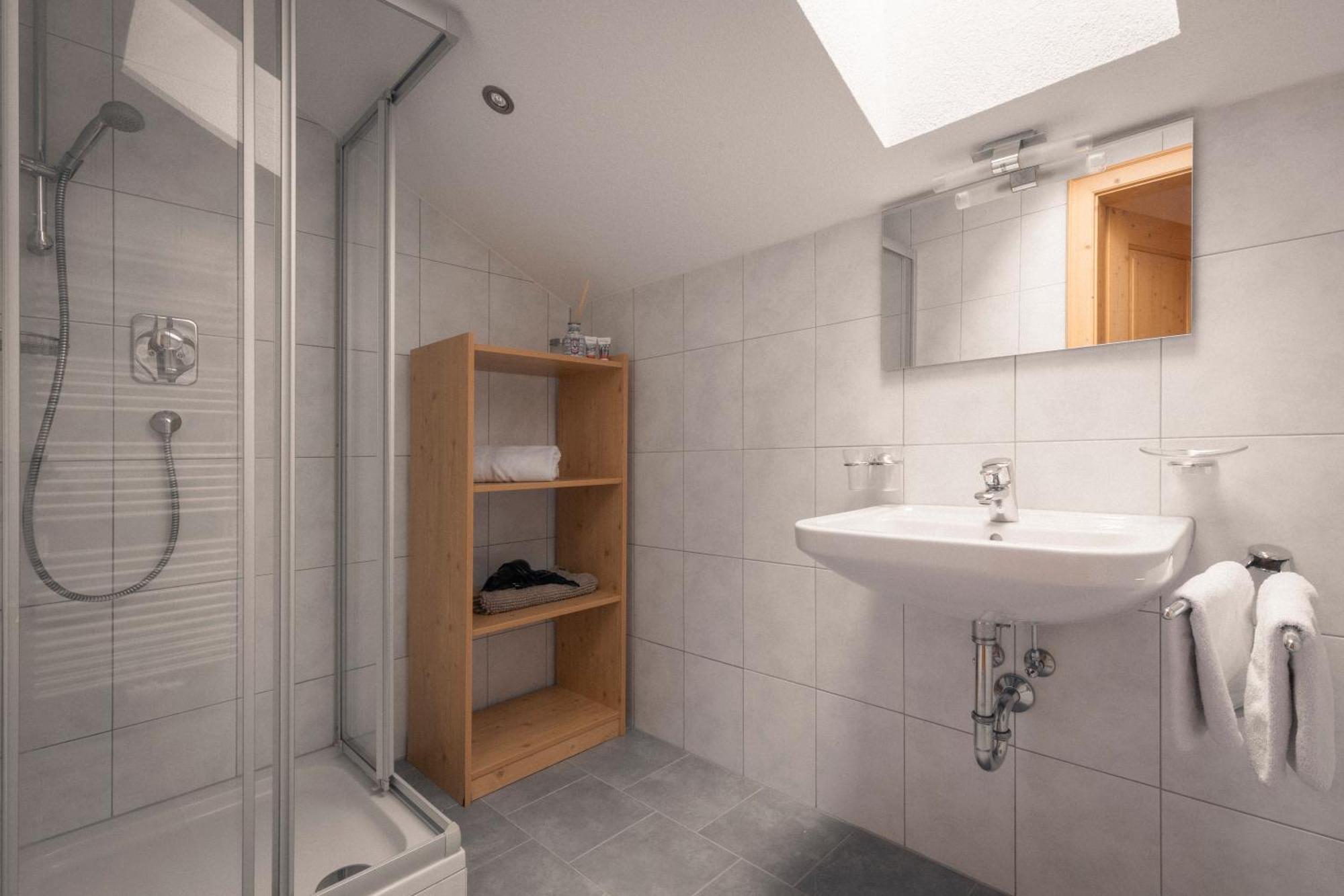 Apartments Sarlo