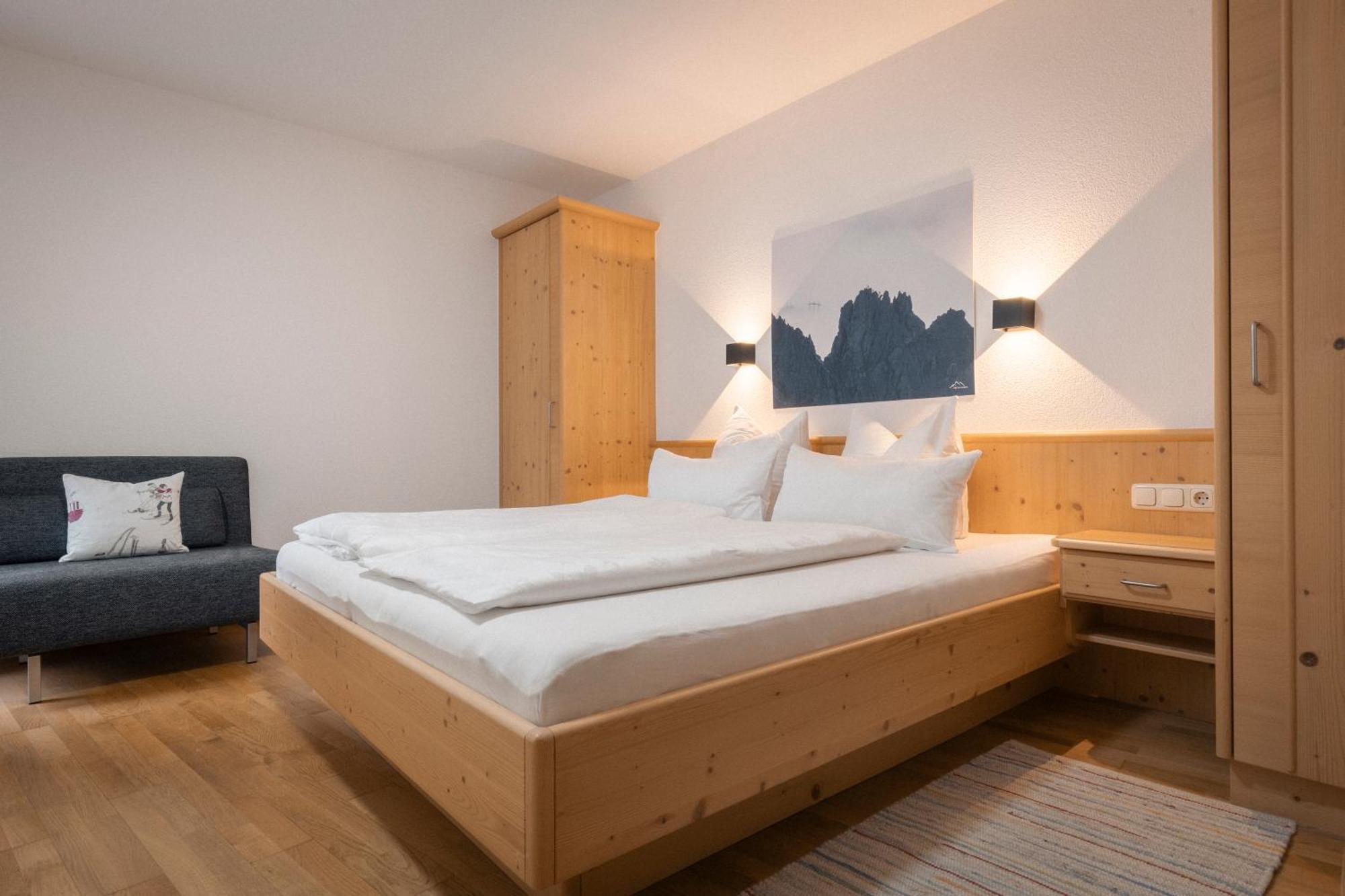 Apartment Apartments Sarlo Sankt Anton am Arlberg
