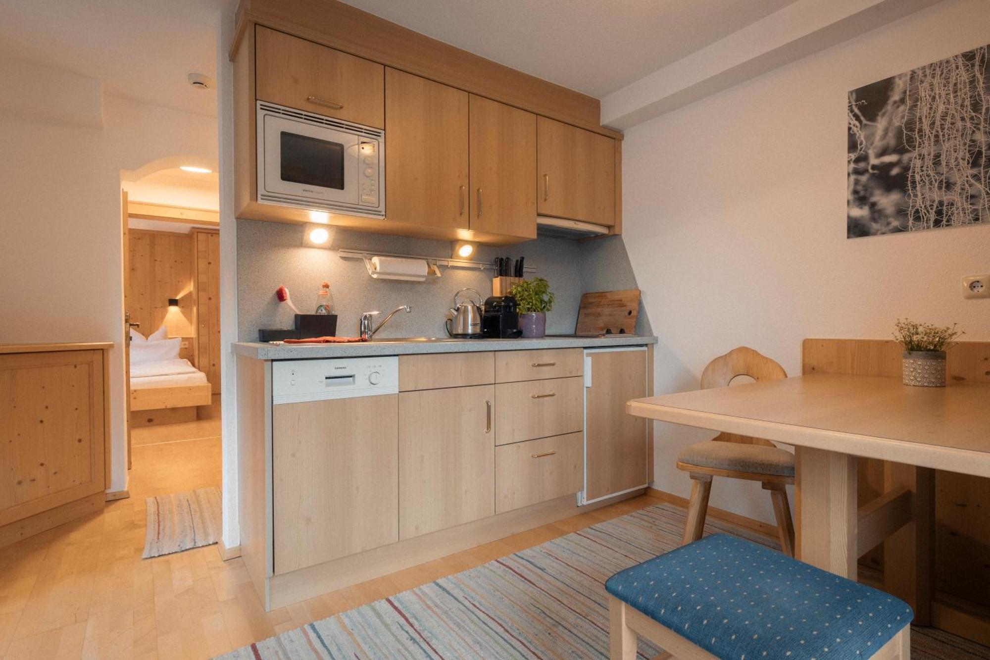 Apartments Sarlo *